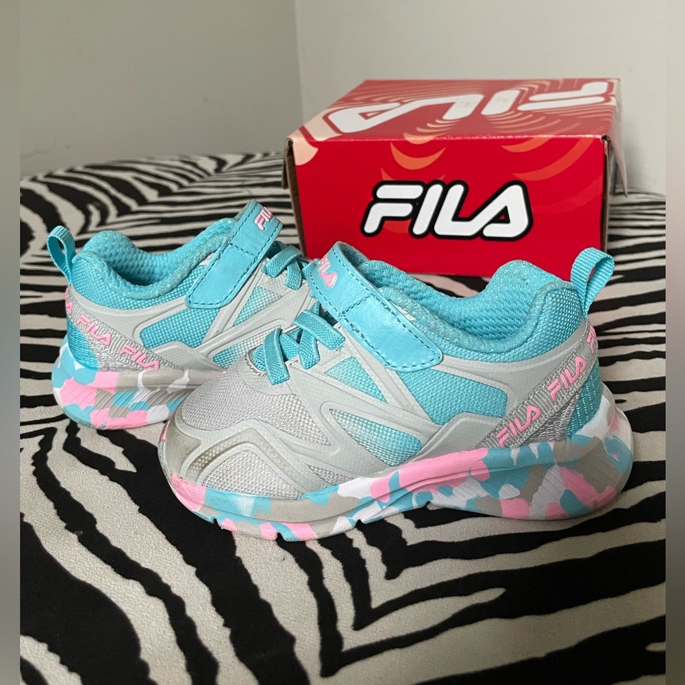 Toddler Girl Fila Sneakers